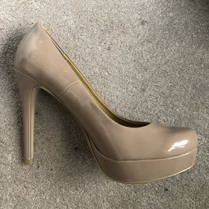 Chinese Laundry nude heels